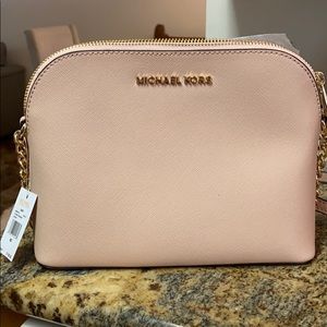 Michael Kors “Cindy” crossbody bag